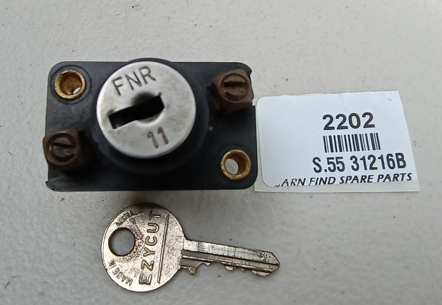 Lucas Ignition Switch S.55 31216B, Good Used Working  Condition.4