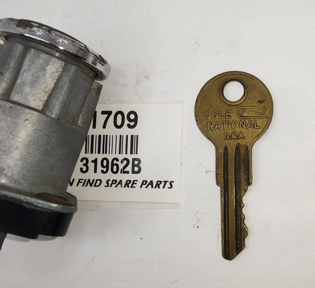Lucas used Jaguar Ignition switch barrel assembly inc key 31962B XKE S type Mk106