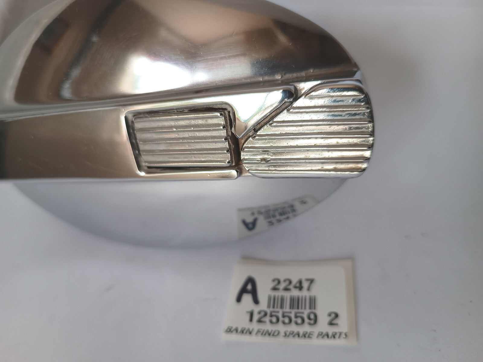Jaguar Chrome Thin Fuel Filler Cap, 125559 2. Used Condition2