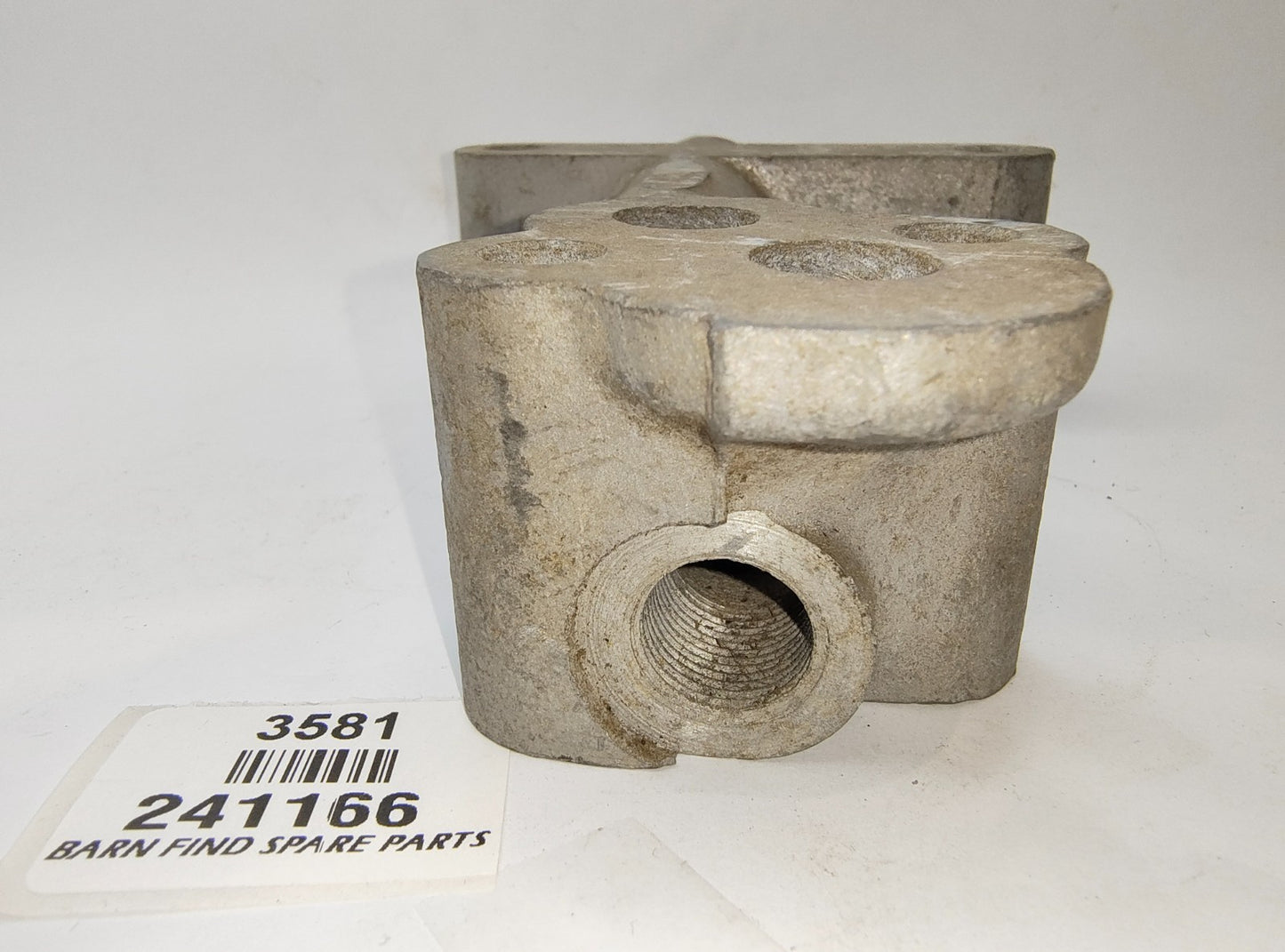 Oil Filter Adapter Genuine Rover New Old Stock 241166 Suits Series 1 & 2 1955586