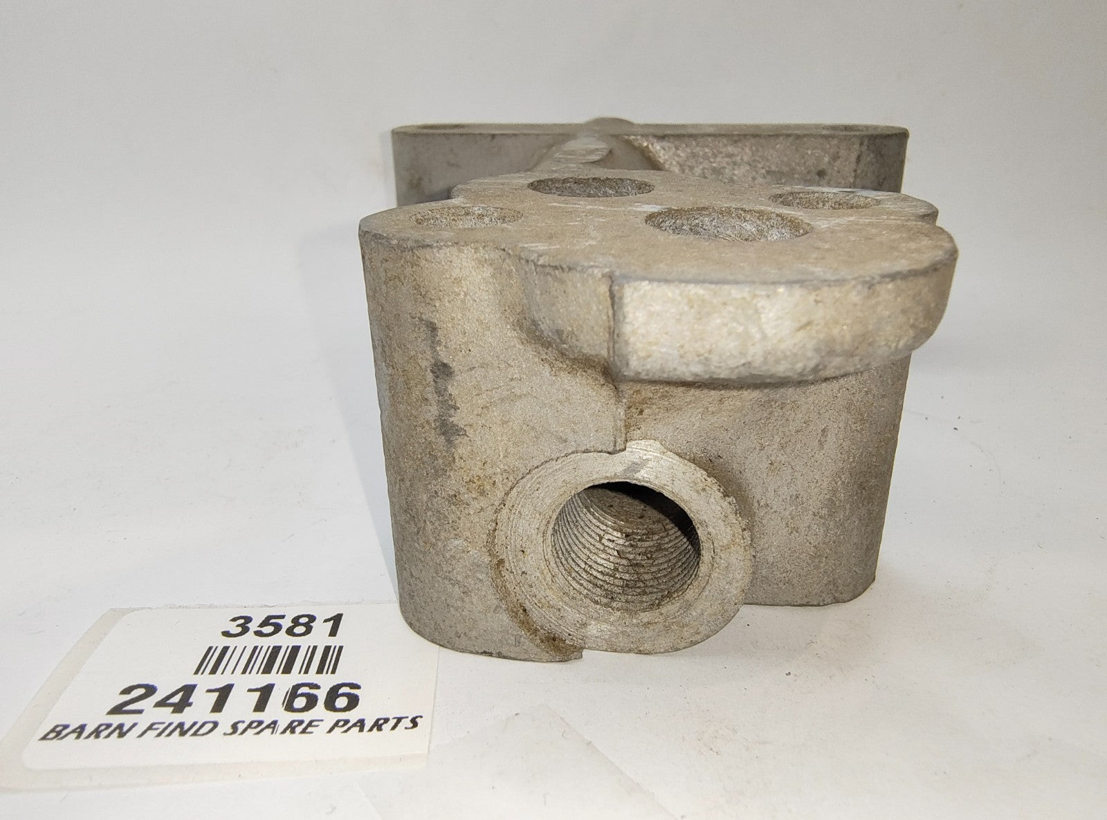 Oil Filter Adapter Genuine Rover New Old Stock 241166 Suits Series 1 & 2 1955586