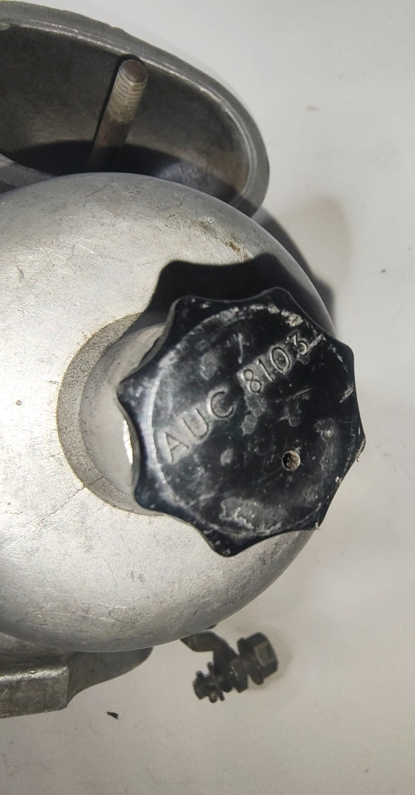 SU HS4 1 1/2 inch single Carburettor complete with air plenum AUD186 good used7