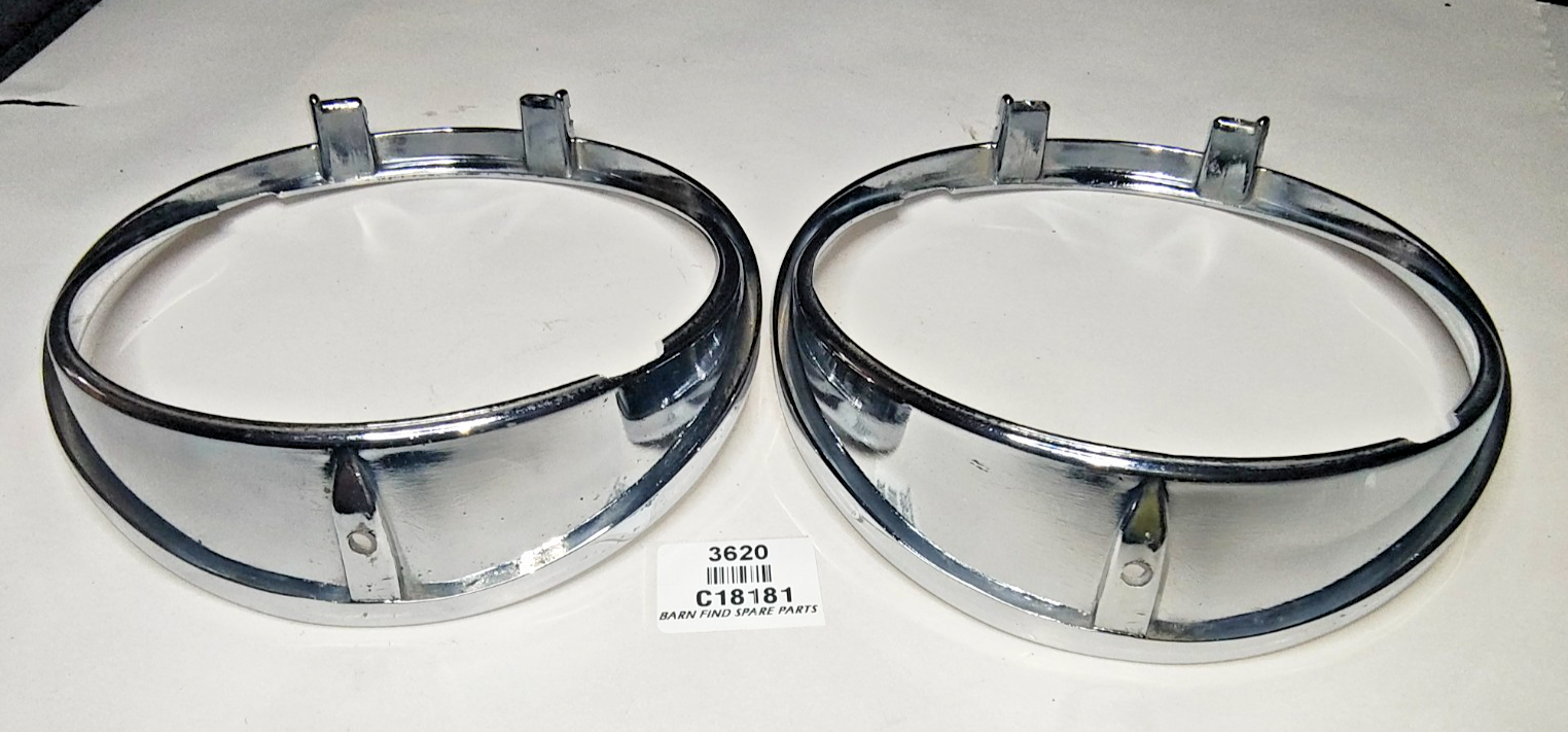JAGUAR DAIMLER Original pair METAL Chrome 5.75" inner headlamp trim/rims C181811