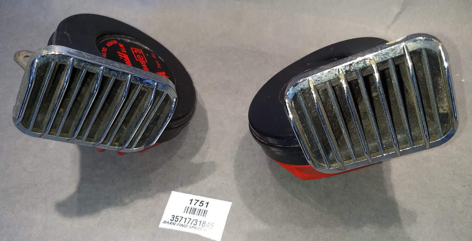 Used High Low Horn Pair 35717/318451