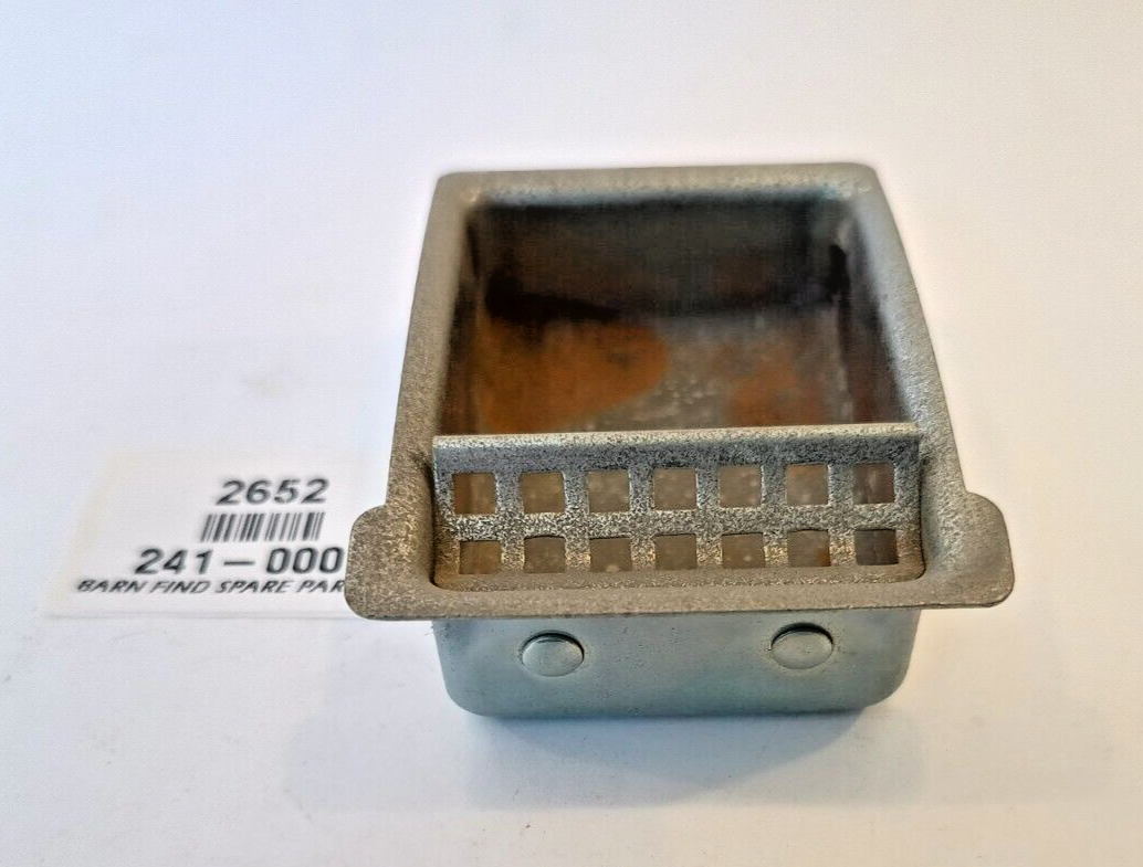 Original Ashtray insert -  MGA MGB MGC 241-000 used3