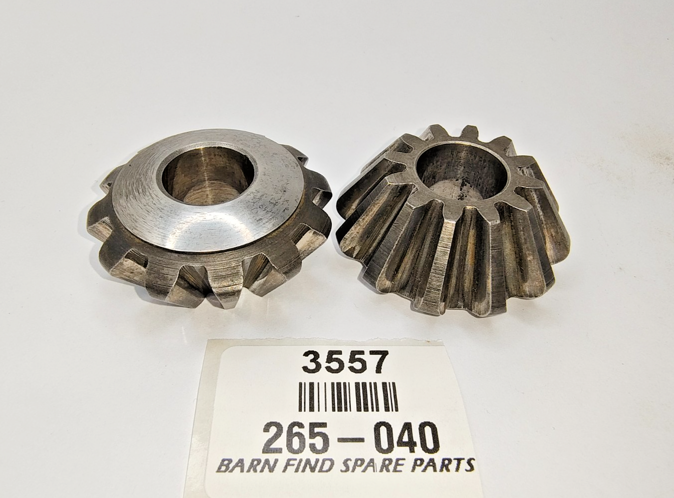 Pair Original rear axle Pinion Gears  12 Teeth used 265040 MG TA TB TC 1936490