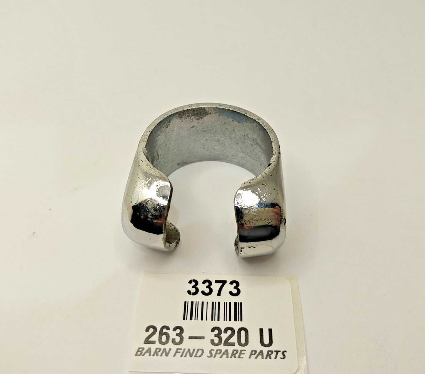 STEERING COLUMN CLAMP no dome bolt, nut or washer Good Used Condition 263-3200