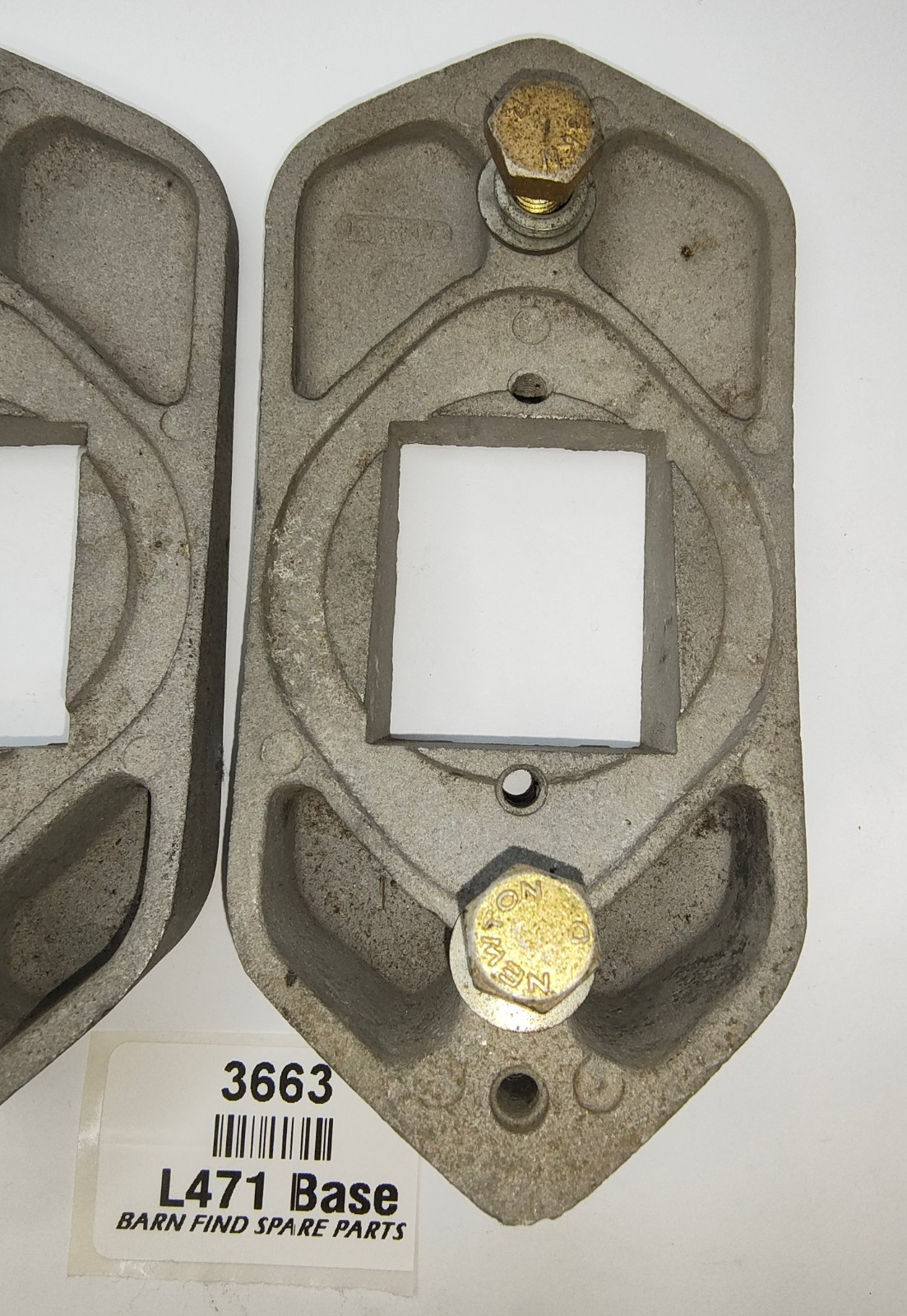 Lucas Type L471 rear lamp curved mounting plates Suit Morris Oxford  & others2