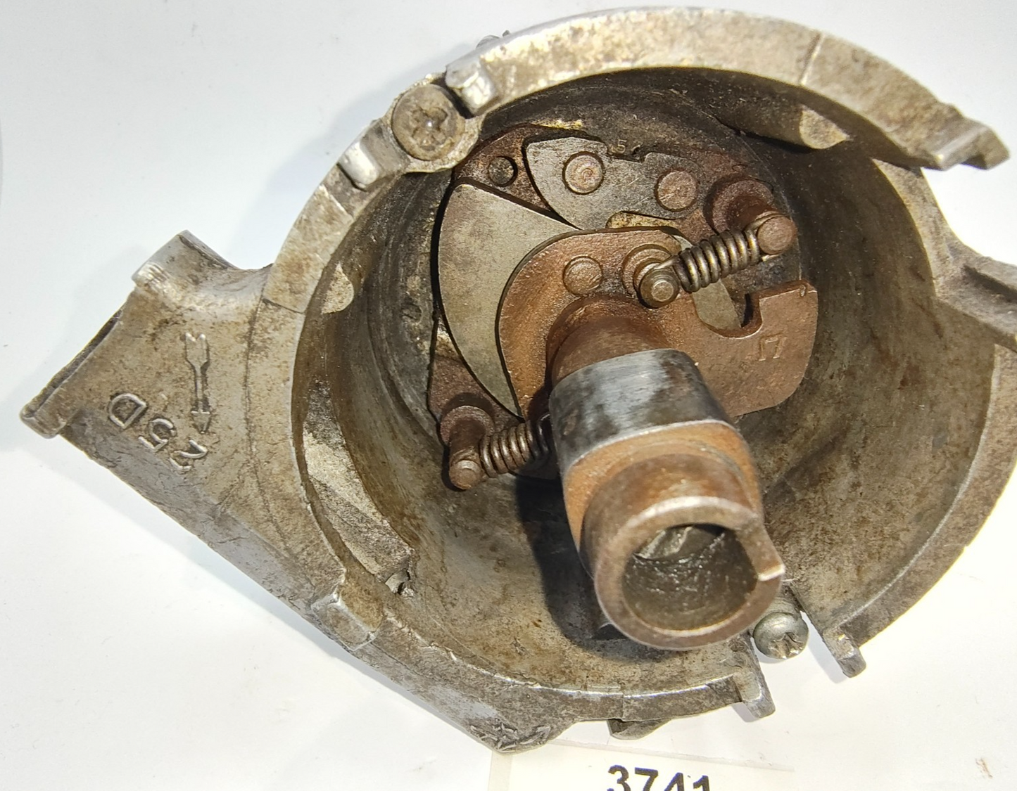 Lucas original Used Distributor 25D Part No. 40798B incomplete, dated  1 6311