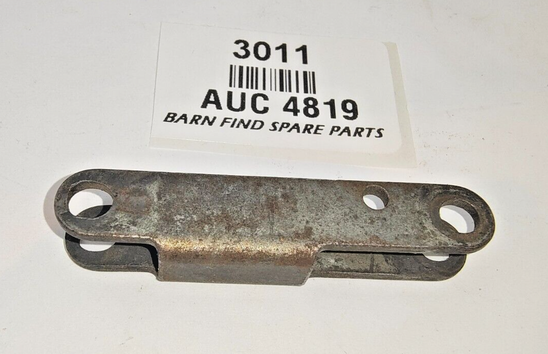SU Original Jet link Used 1.78" between hole centres note NO CLEVIS PIN AUC 48193
