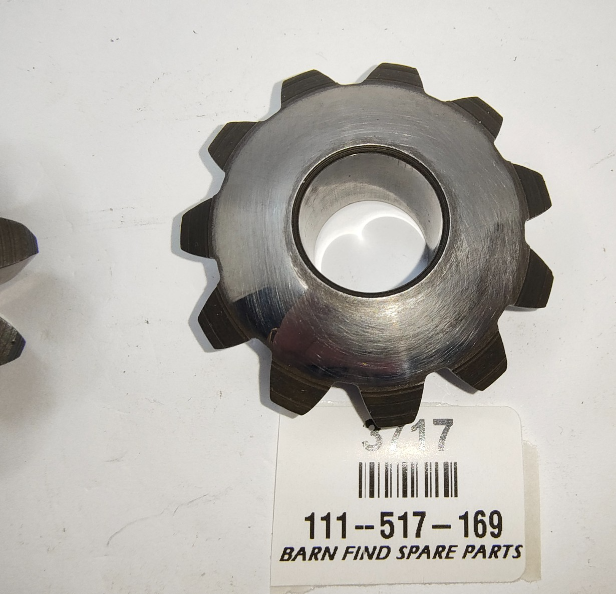 Pinion gears (pair) 11 tooth very good condition or New Old Stock 111-517-16911