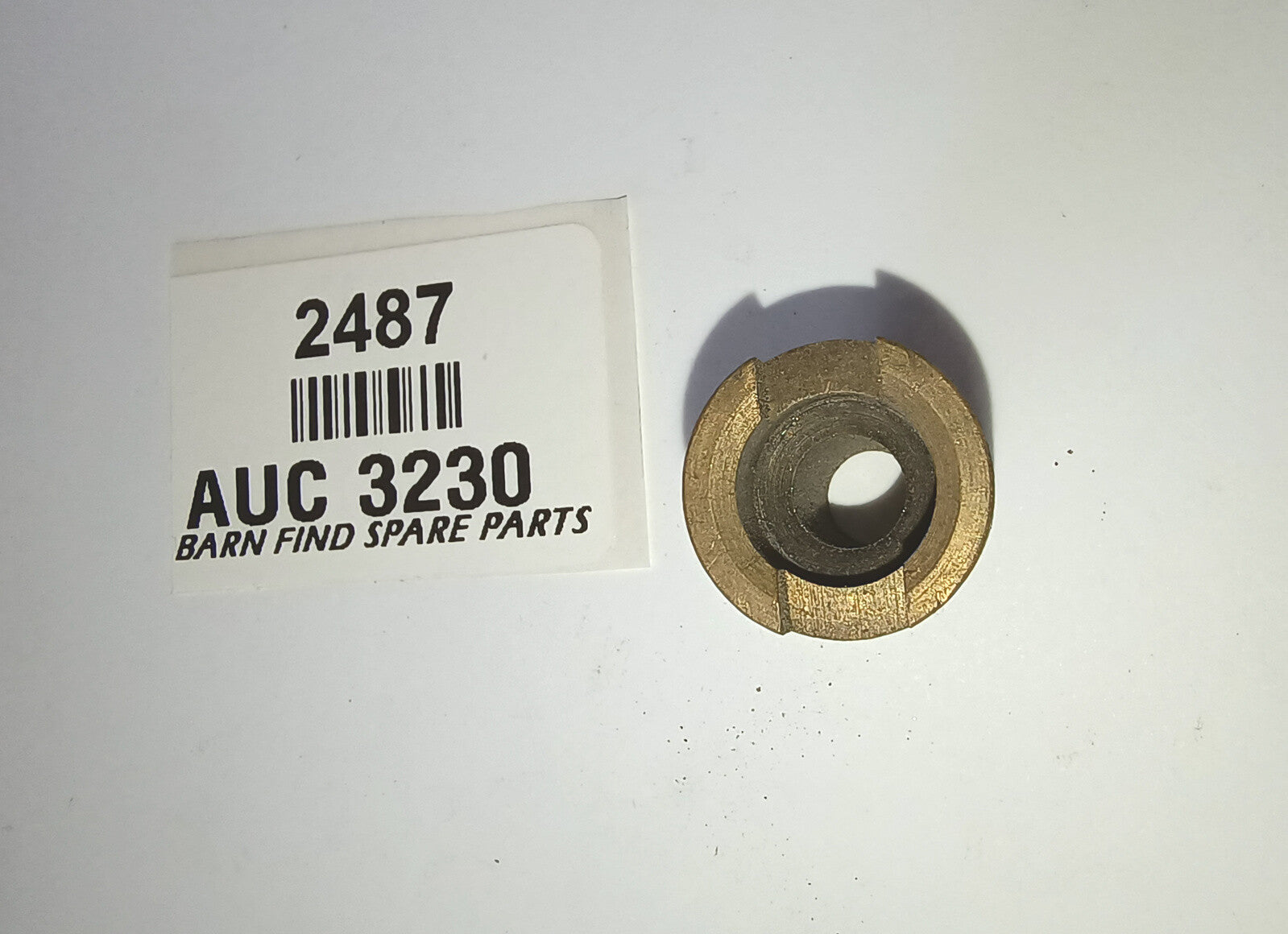 Original used brass jet bearing upper AUC32302