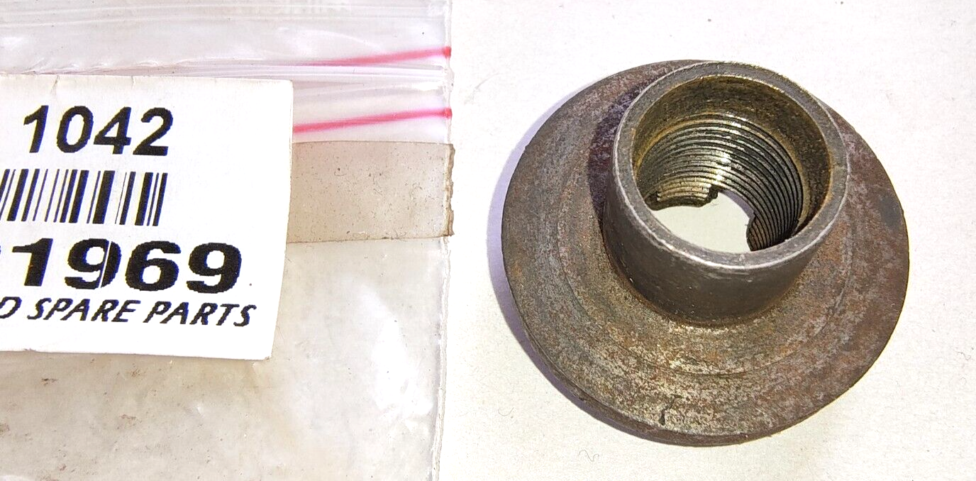 Lucas Starter Motor Shaft Retaining Nut 291969 used2