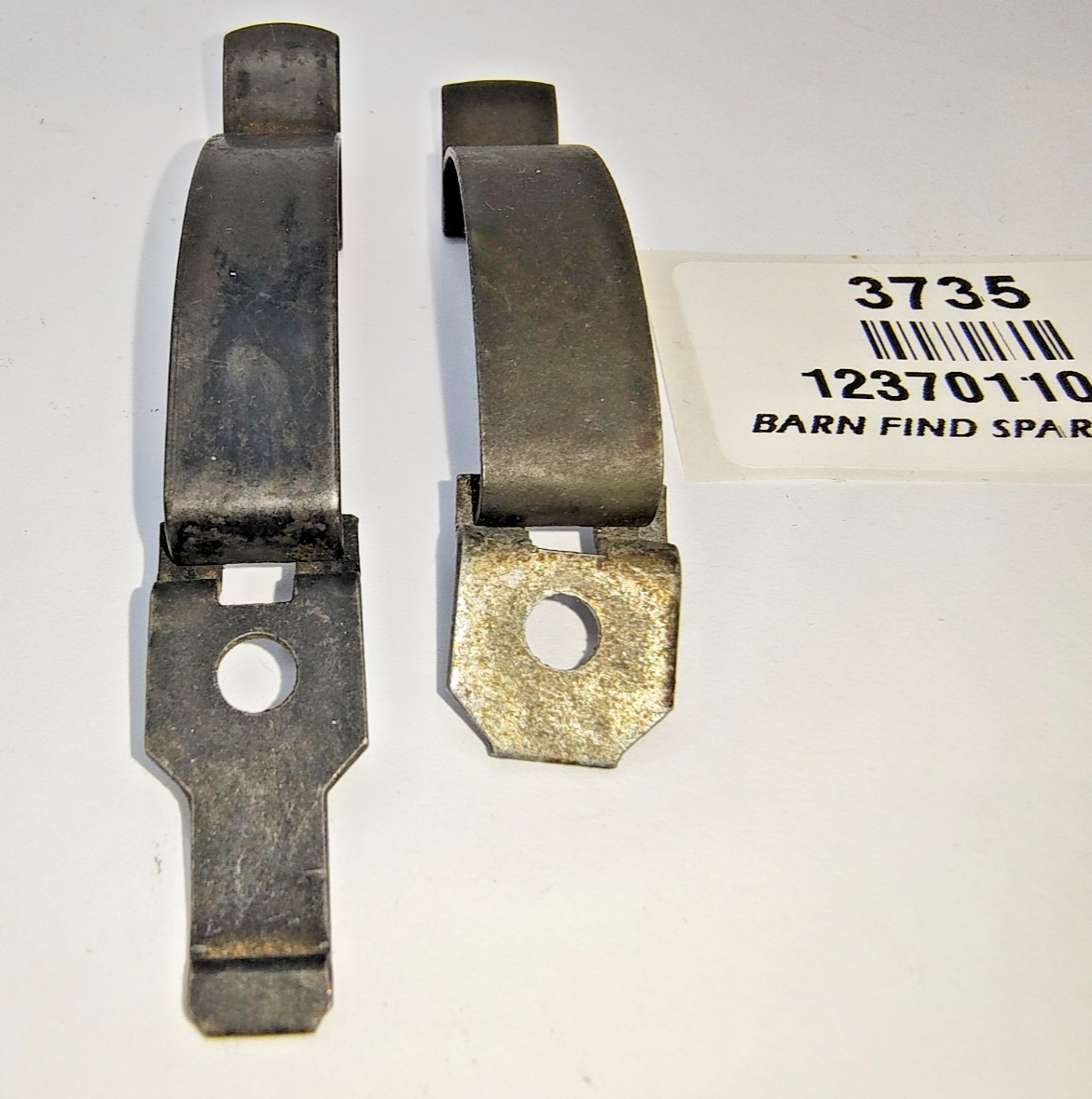 Bosch / Delco Remy used Distributor Housing to Cap Clip set Part No. 12370110071
