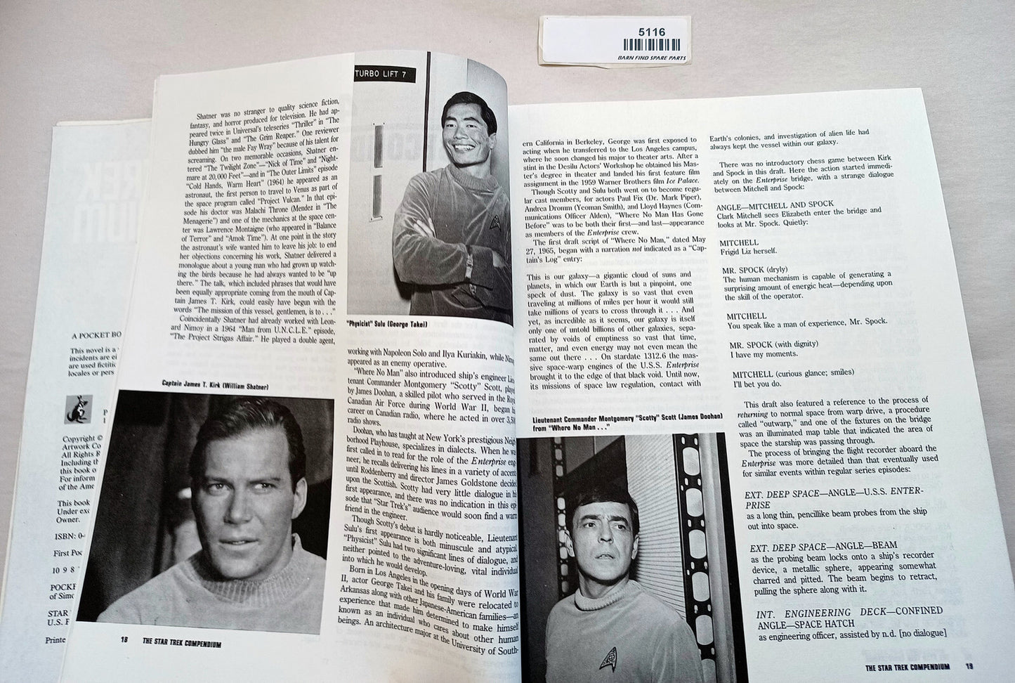 Three Original Startrek collectable manuals first editions9