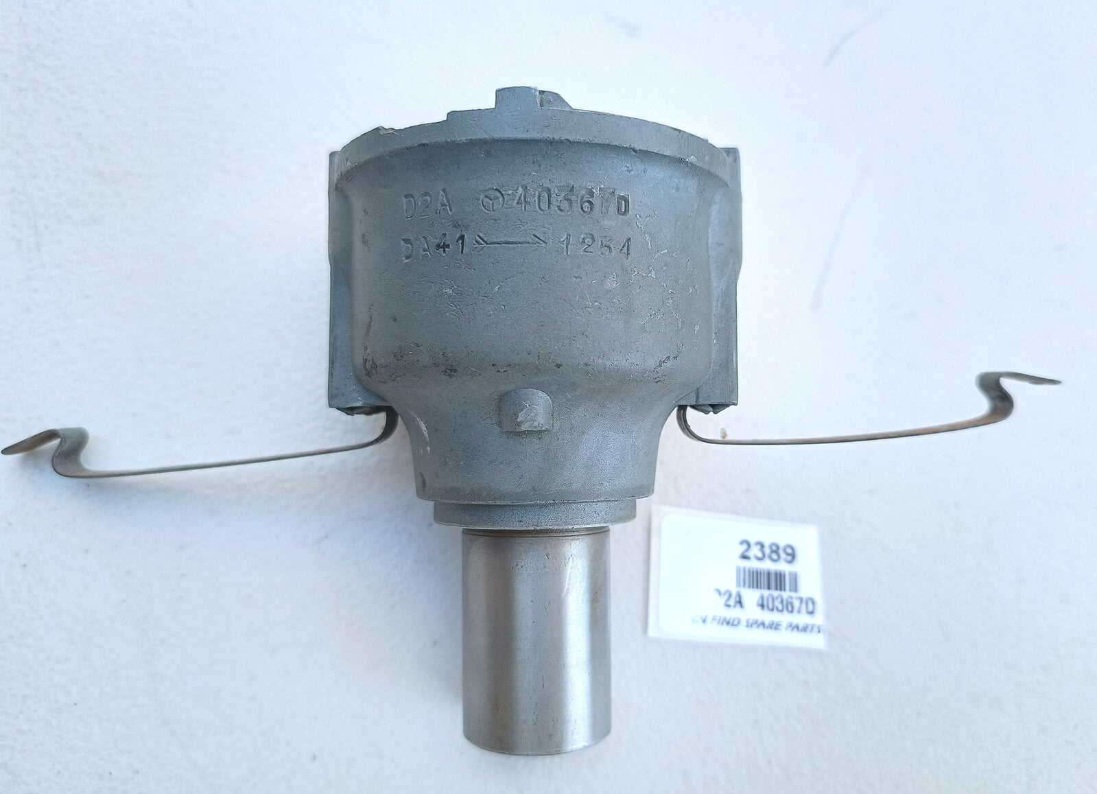 Lucas Original Distributor Housing D2A 40367D0