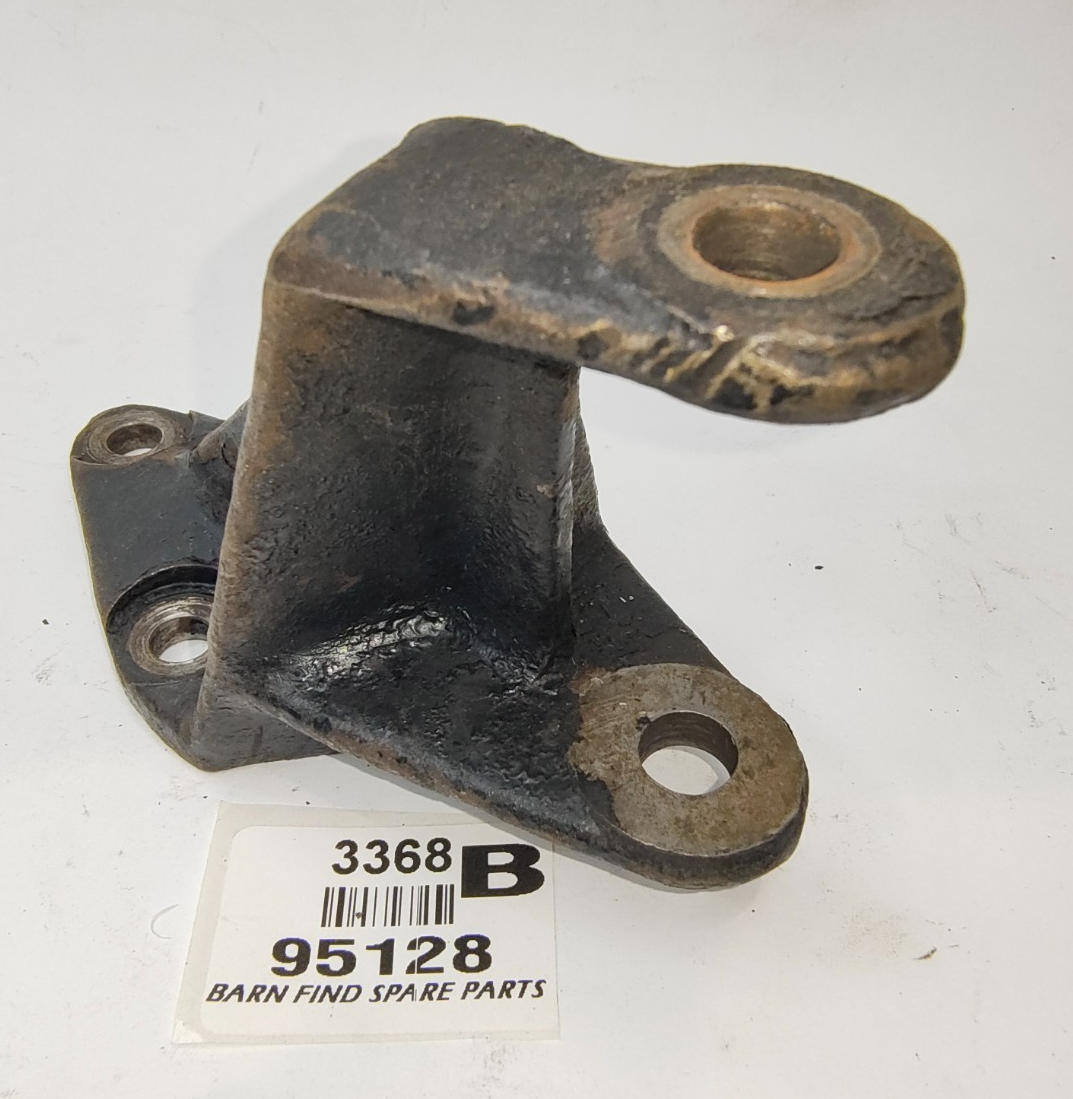 Steering Box Mount Good Used stamped S95128Z 95128 or 260118 Sold Individually13