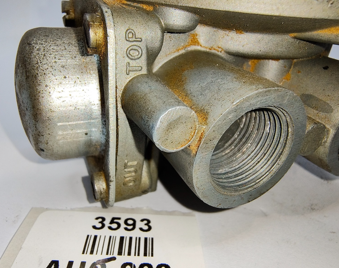 SU Original 12 Volt HP Fuel Pump SU Part Number AUF 303  AUF303 Used condition11