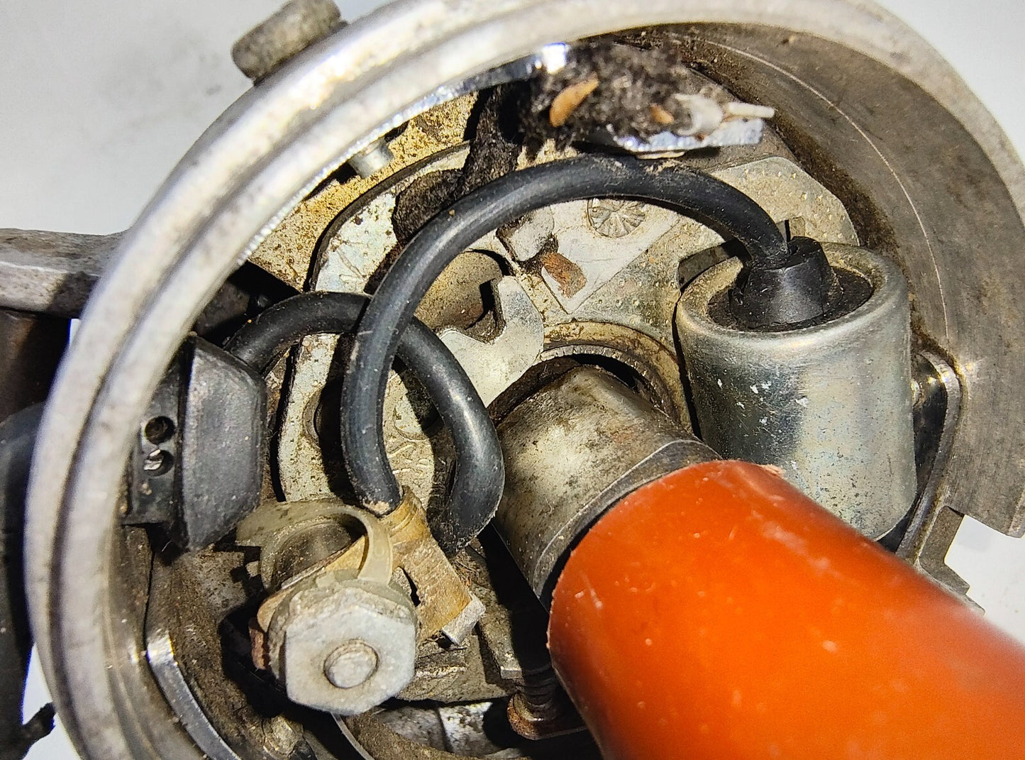 Lucas Used Australian built 29 D AYG2153  distributor 62941081A Dated March 196815