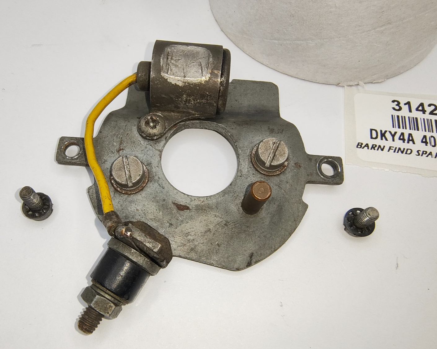 Original LUCAS used DISTRIBUTOR DKY4A 40144D V140 dated March 19499