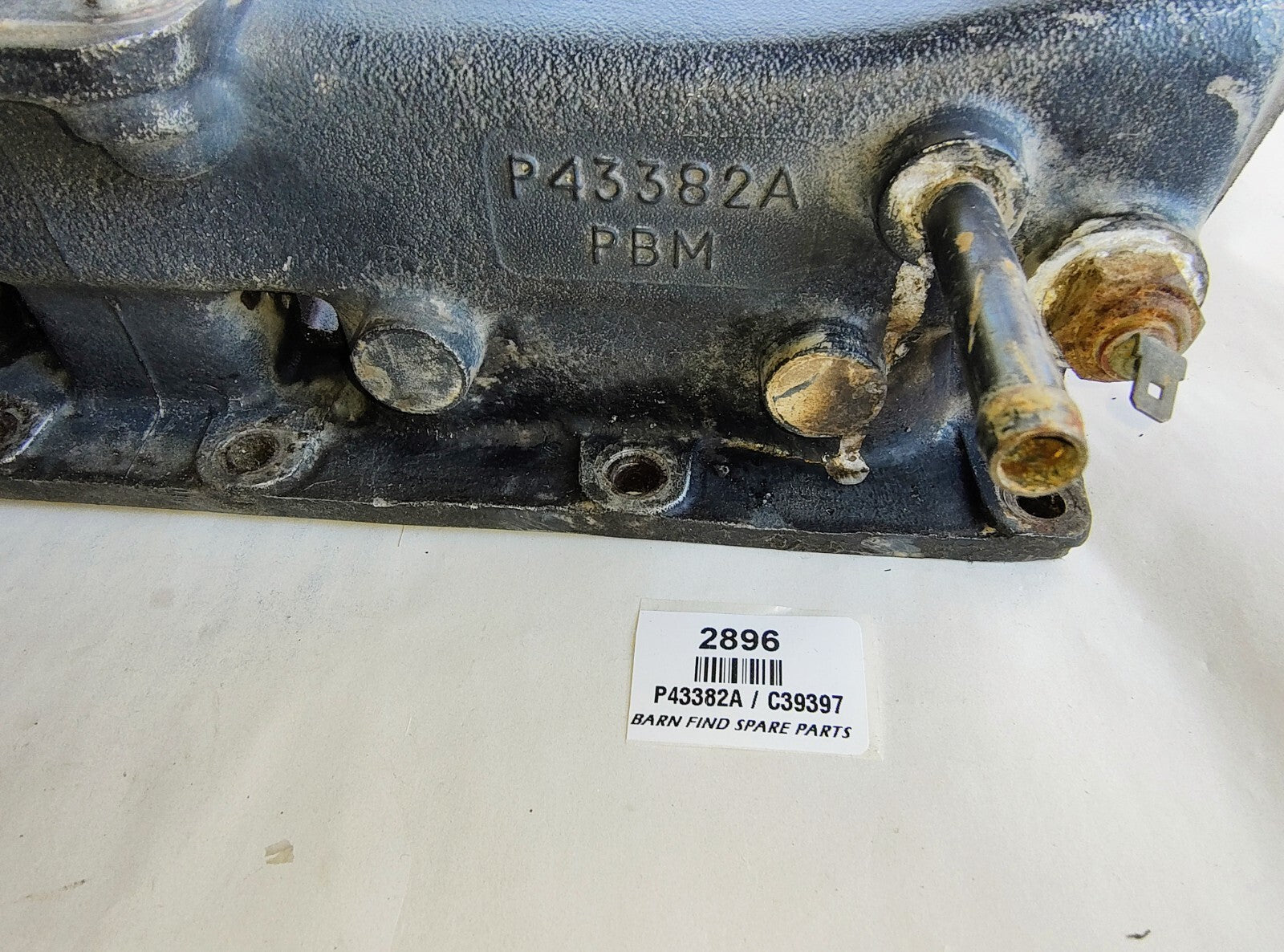 Inlet Manifold Used Original For Twin SU’s P43382A / C39397 To Suit Jaguar XJ67