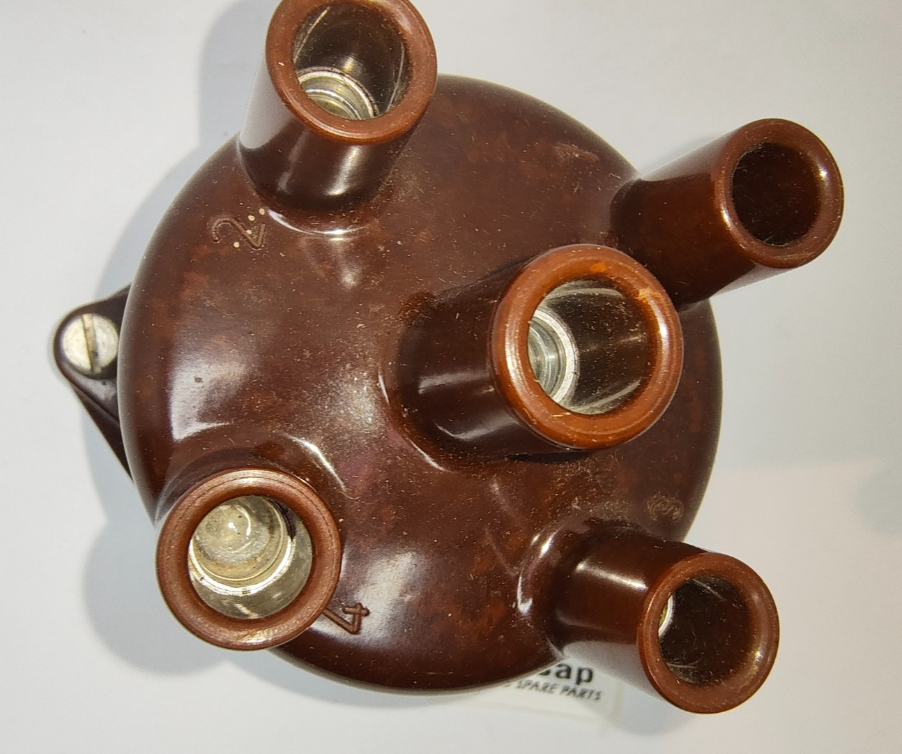 Fiat 850 124 ignition distributor cap brown, New Old Stock.1