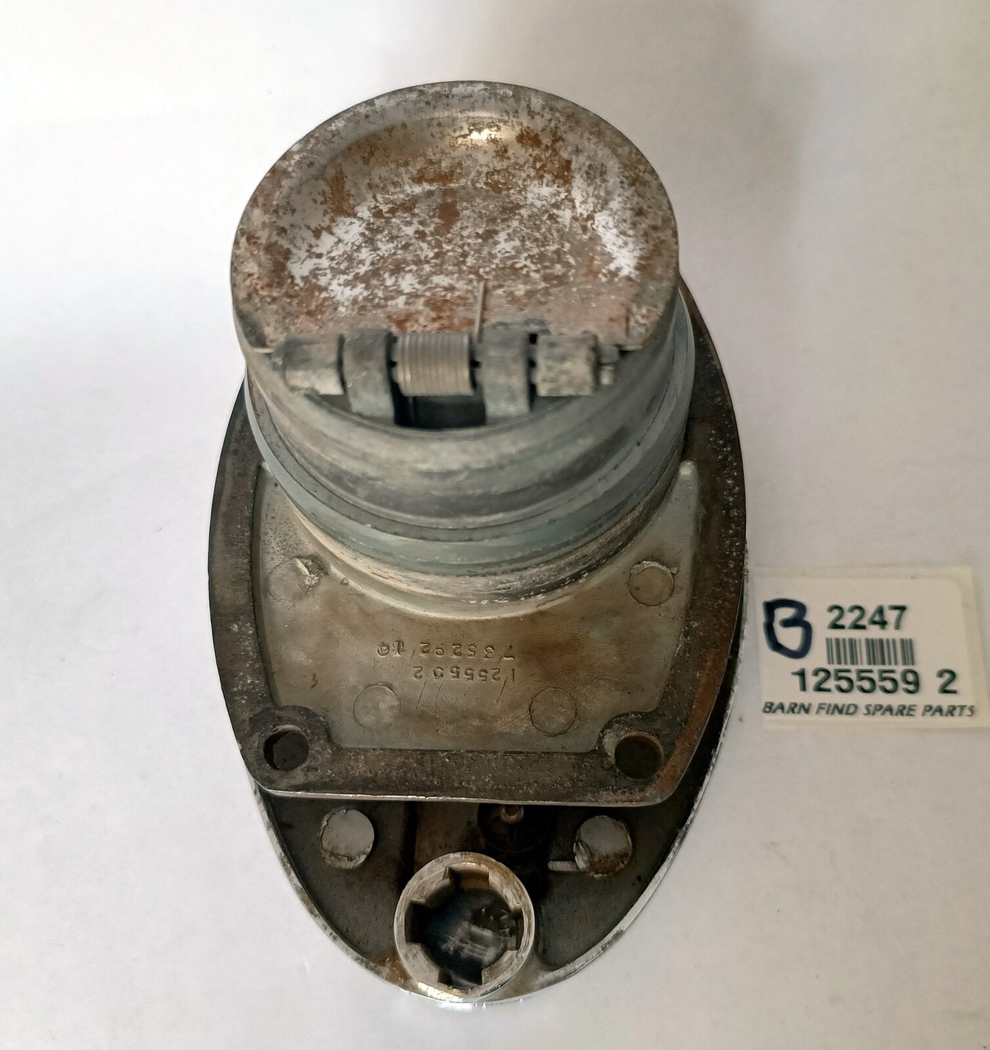 Jaguar Chrome Thin Fuel Filler Cap, 125559 2. Used Condition3