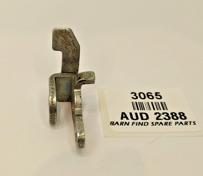 SU Choke Pick up Lever, Left Hand, Good used AUD 2388  AUD23884