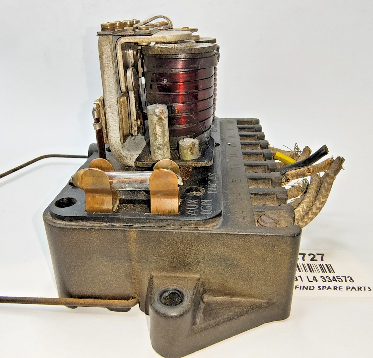 Lucas Original USED 12 Volt RF91 L4 334573 Regulator/Control Box, Bakelite Lid11