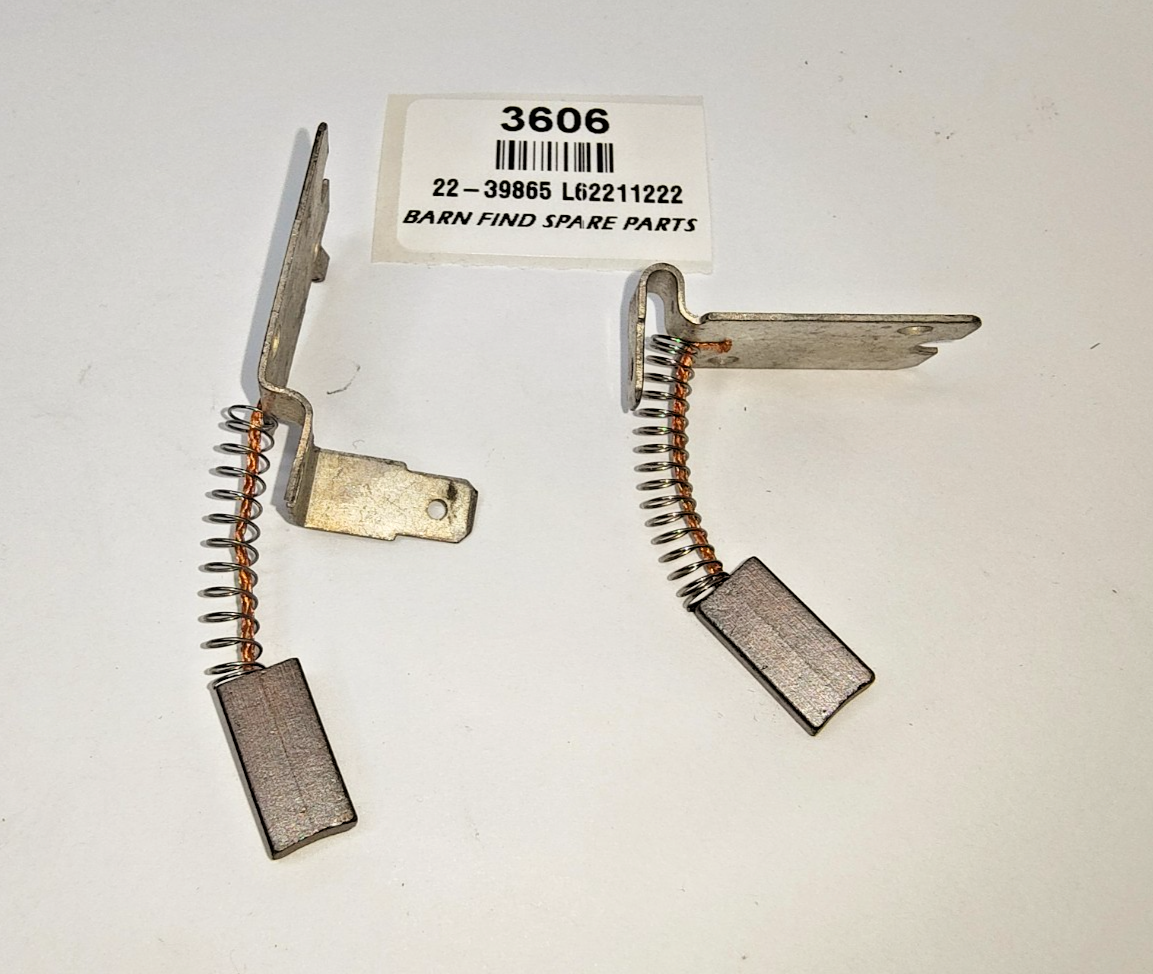 Alternator Brush set Lucas Part L62211222 Ashdown Part 22-39865 new old stock0