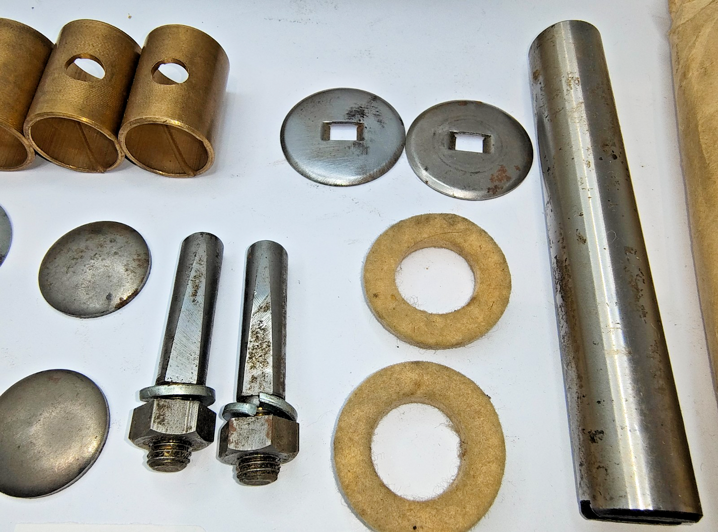 Steering King Pin Kit, New Old Stock KX188 /KX170 Suits various Austin / Morris8
