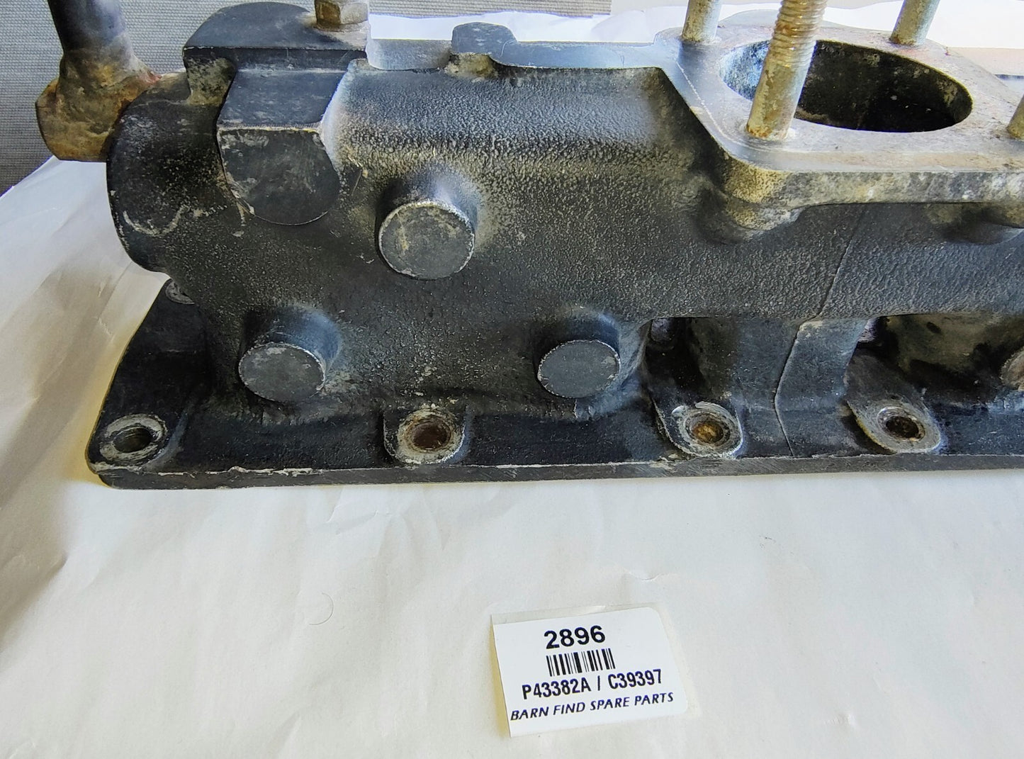 Inlet Manifold Used Original For Twin SU’s P43382A / C39397 To Suit Jaguar XJ69