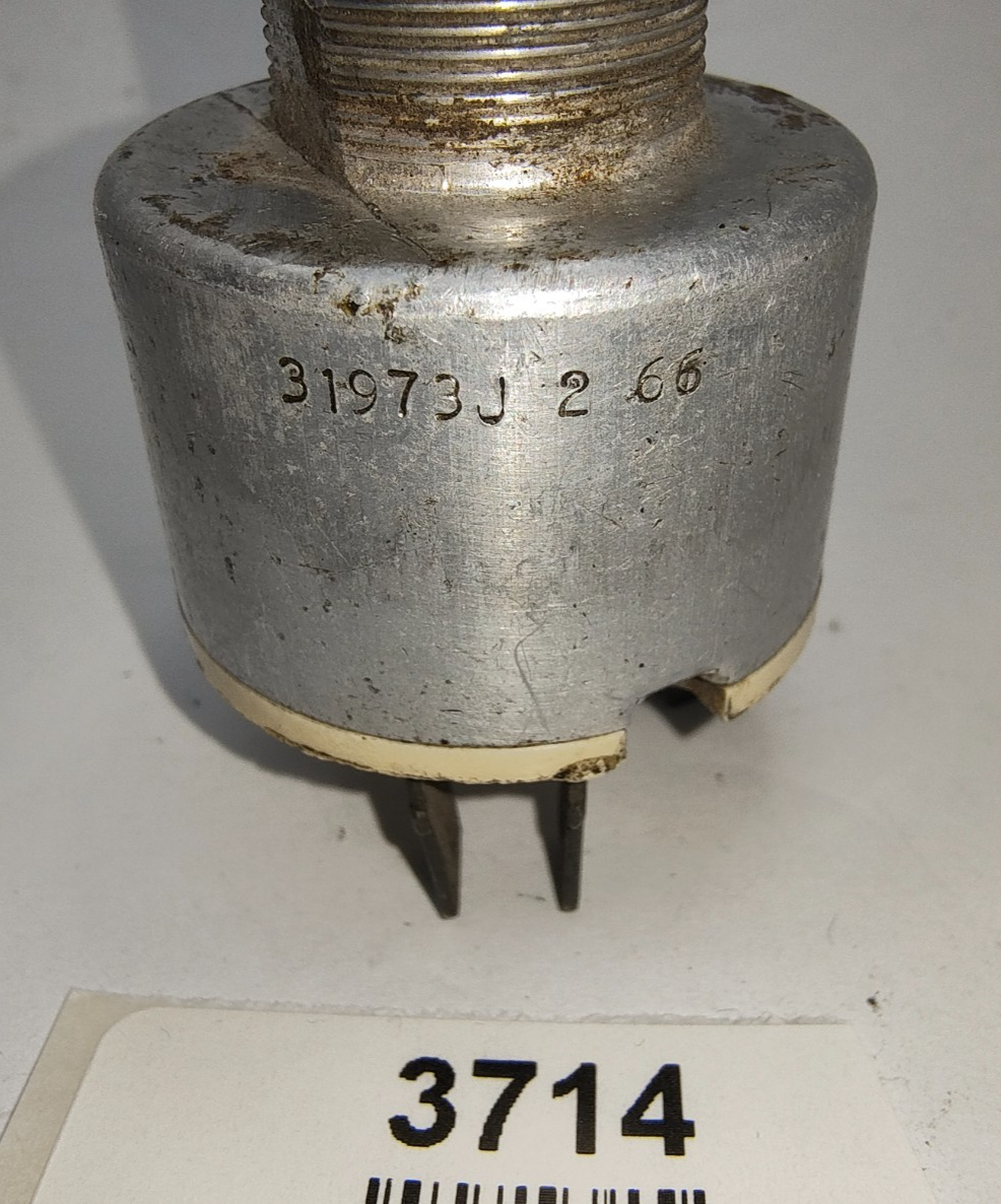 Lucas Original Used Ignition Switch 3 positions  Off/On/Ignition 47SA 31973J5