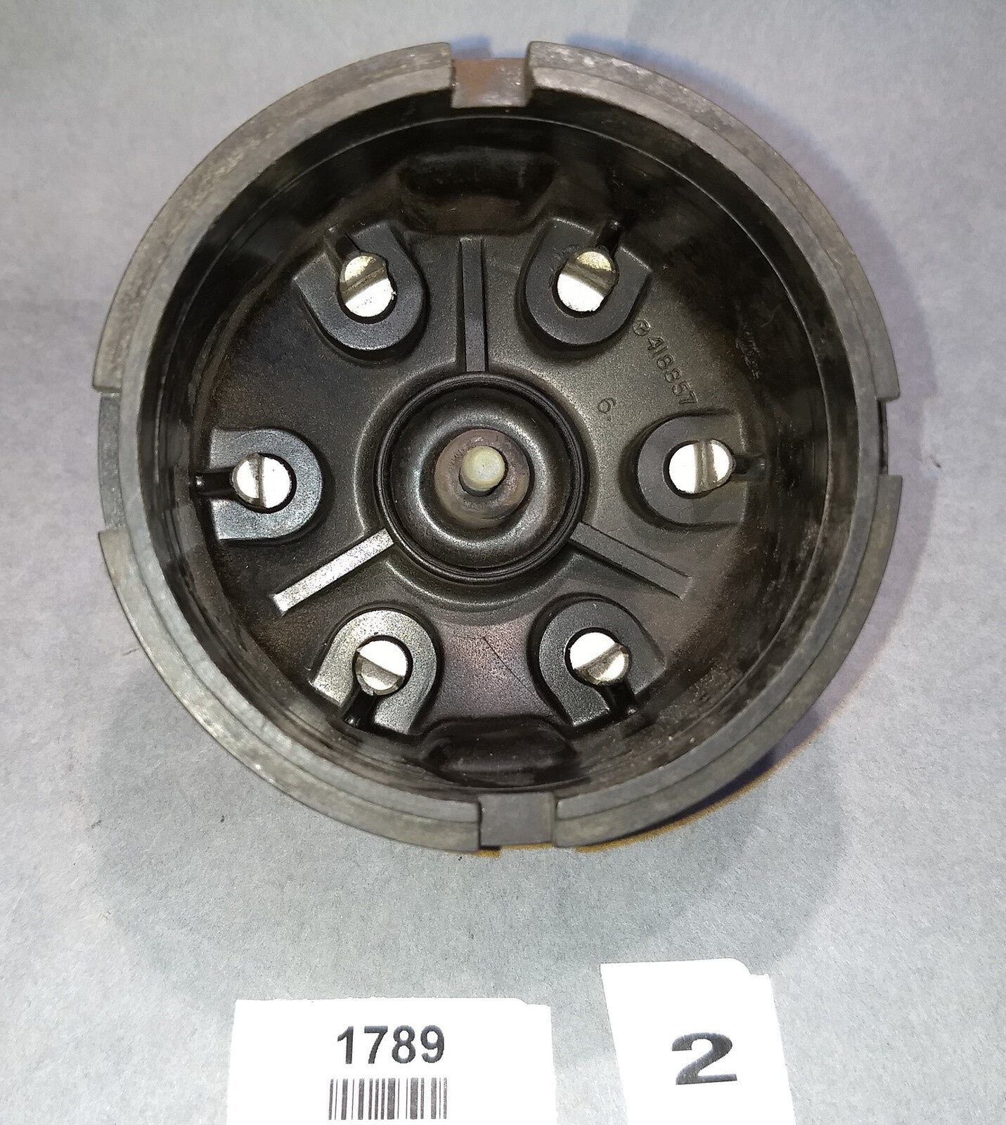 Lucas Distributor Cap L418857 used1